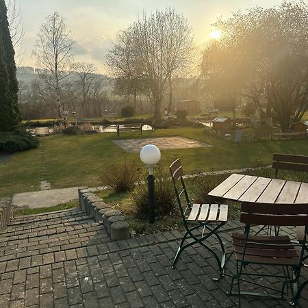 Hotel Am Laerchenberg I Fruehstueck, Wlan, Parkplatz Schirgiswalde-Kirschau Exteriör bild